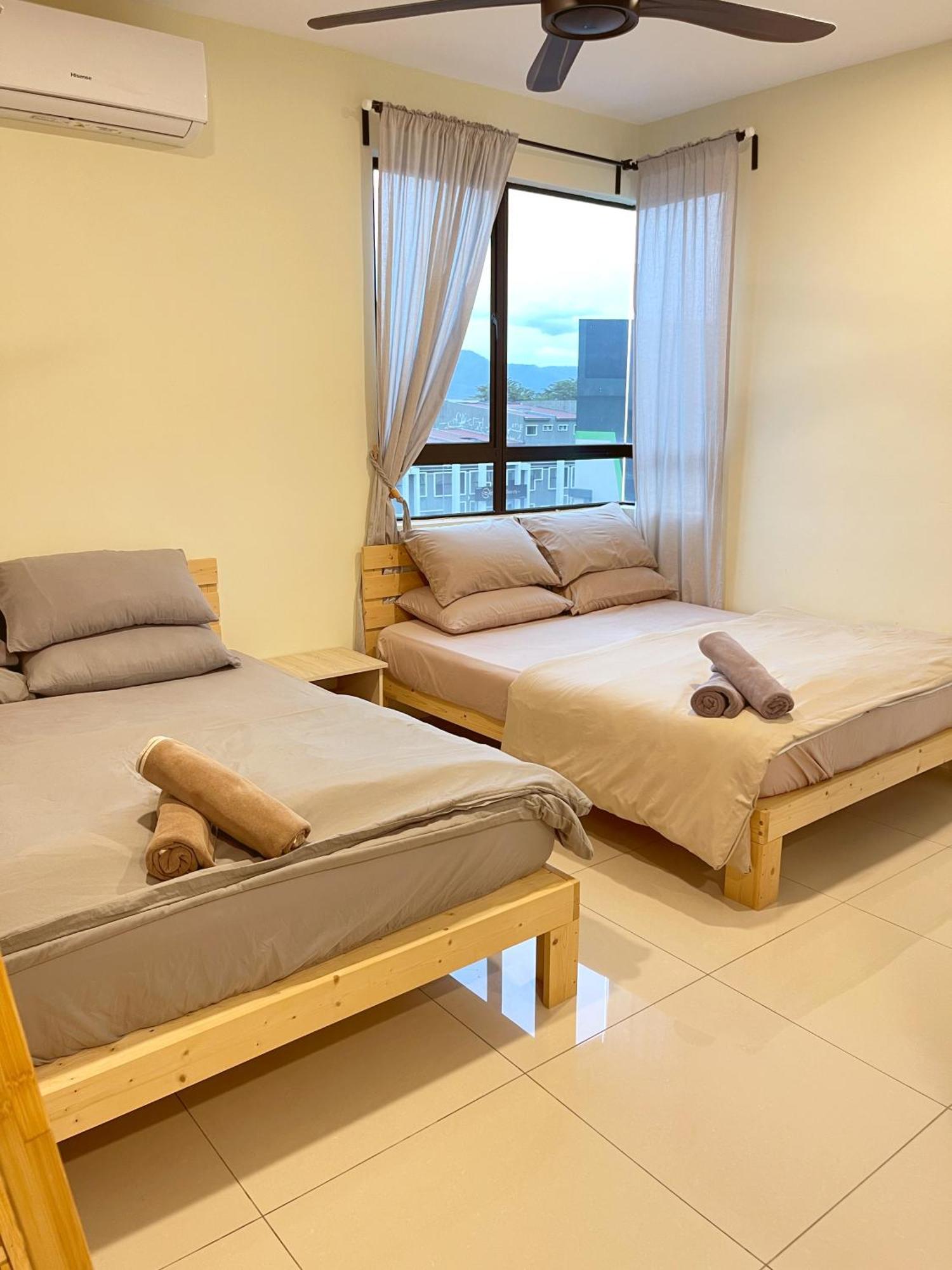 The New Sunset View Apartment
